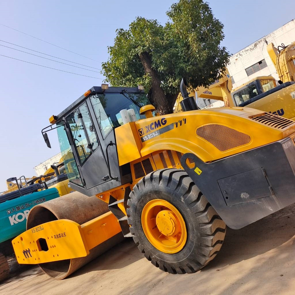 XCMG XS 203 J - 履带式挖掘机:图2 XCMG XS 203 J - 履带式挖掘机:图2