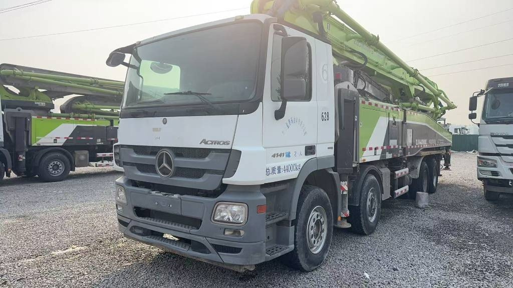 Zoomlion ZLJ 5336 THB - 翻斗拖车:图1 Zoomlion ZLJ 5336 THB - 翻斗拖车:图1