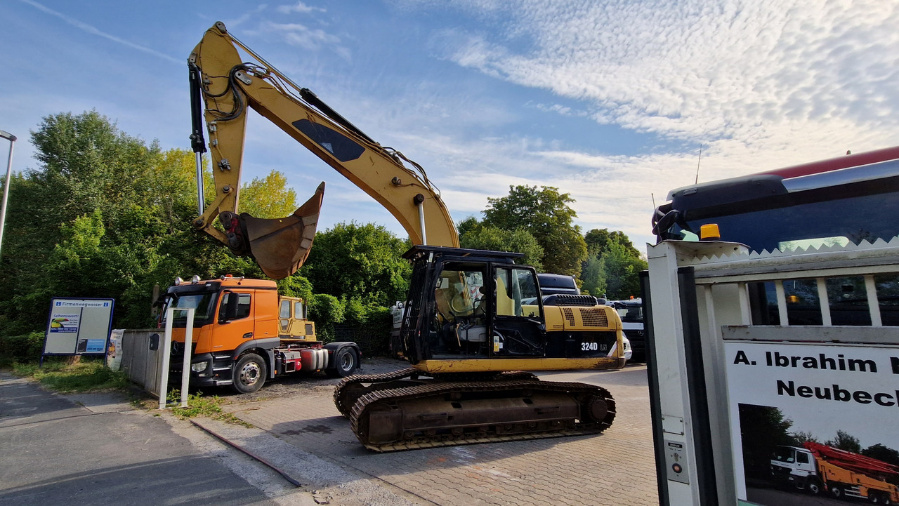 CAT 324 D Deutsche Maschine | Schnellwechsler | Löffel | Hammerhydraulik | 8016h original - 履带式挖掘机:图1 CAT 324 D Deutsche Maschine | Schnellwechsler | Löffel | Hammerhydraulik | 8016h original - 履带式挖掘机:图1