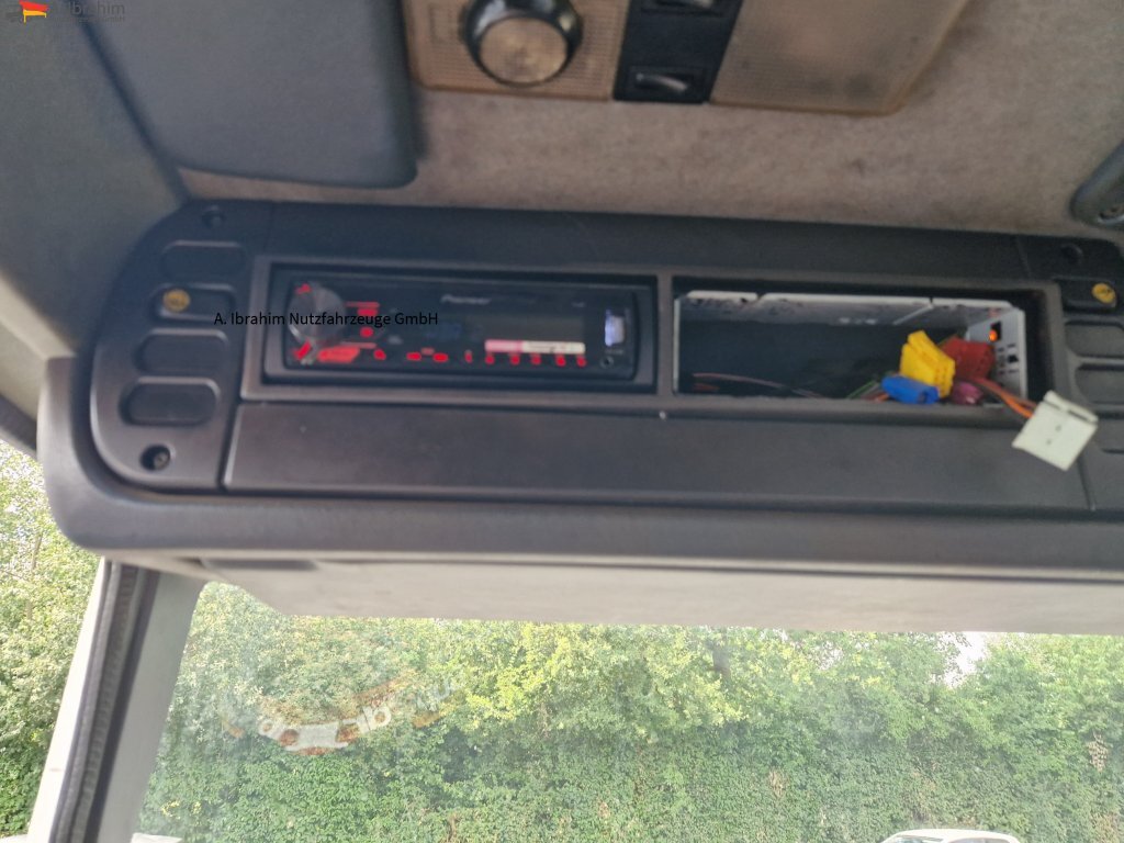 Daf CF 290 Wassertank 13500 L, Tank verzinkt Vorlauf- Lift- Lenkachse - 罐车:图3 Daf CF 290 Wassertank 13500 L, Tank verzinkt Vorlauf- Lift- Lenkachse - 罐车:图3