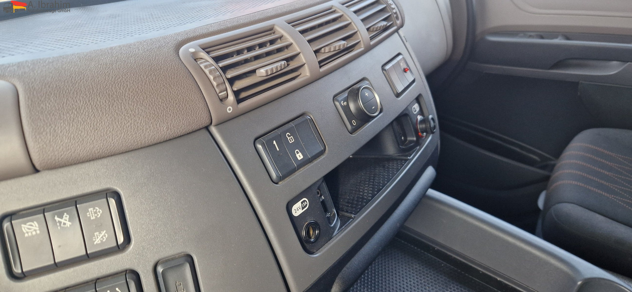 Daf CF 450 FT Nebenantrieb - 牵引车:图2 Daf CF 450 FT Nebenantrieb - 牵引车:图2