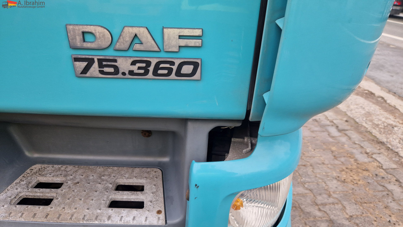 Daf FT CF 2x Nebenantrieb, Kipphydraulik deutsches Fahrzeug, fehlerfrei im Display - 牵引车:图5 Daf FT CF 2x Nebenantrieb, Kipphydraulik deutsches Fahrzeug, fehlerfrei im Display - 牵引车:图5