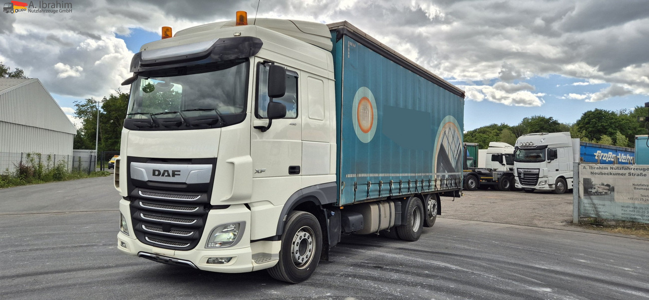 Daf XF 450 FAR Edscha Liftachse auch als Komplettzug !! - 侧帘卡车:图1 Daf XF 450 FAR Edscha Liftachse auch als Komplettzug !! - 侧帘卡车:图1