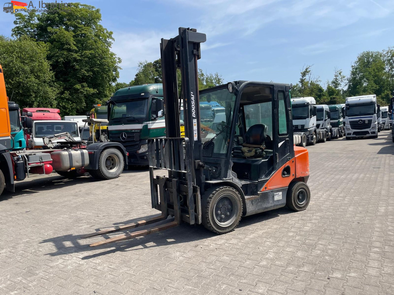 Doosan D30S-7 3000 Kg Tragkraft | 4350 mm Hubhöhe - 柴油叉车:图1 Doosan D30S-7 3000 Kg Tragkraft | 4350 mm Hubhöhe - 柴油叉车:图1