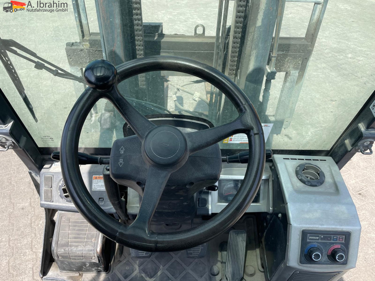Doosan D30S-7 3000 Kg Tragkraft | 4350 mm Hubhöhe - 柴油叉车:图5 Doosan D30S-7 3000 Kg Tragkraft | 4350 mm Hubhöhe - 柴油叉车:图5