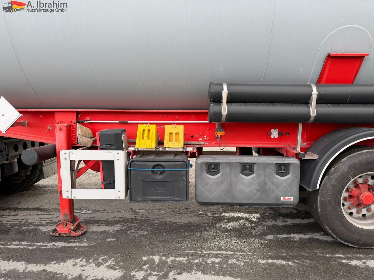 Feldbinder KIP 57.3 Kippsilo | 57 m³ | Scheibenbremse | 1 Kammer | 24V Bordhydraulik - 筒仓拖车:图3 Feldbinder KIP 57.3 Kippsilo | 57 m³ | Scheibenbremse | 1 Kammer | 24V Bordhydraulik - 筒仓拖车:图3
