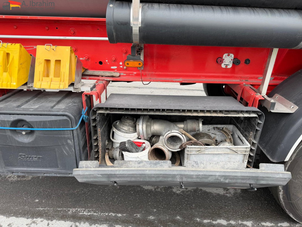 Feldbinder KIP 57.3 Kippsilo | 57 m³ | Scheibenbremse | 1 Kammer | 24V Bordhydraulik - 筒仓拖车:图4 Feldbinder KIP 57.3 Kippsilo | 57 m³ | Scheibenbremse | 1 Kammer | 24V Bordhydraulik - 筒仓拖车:图4