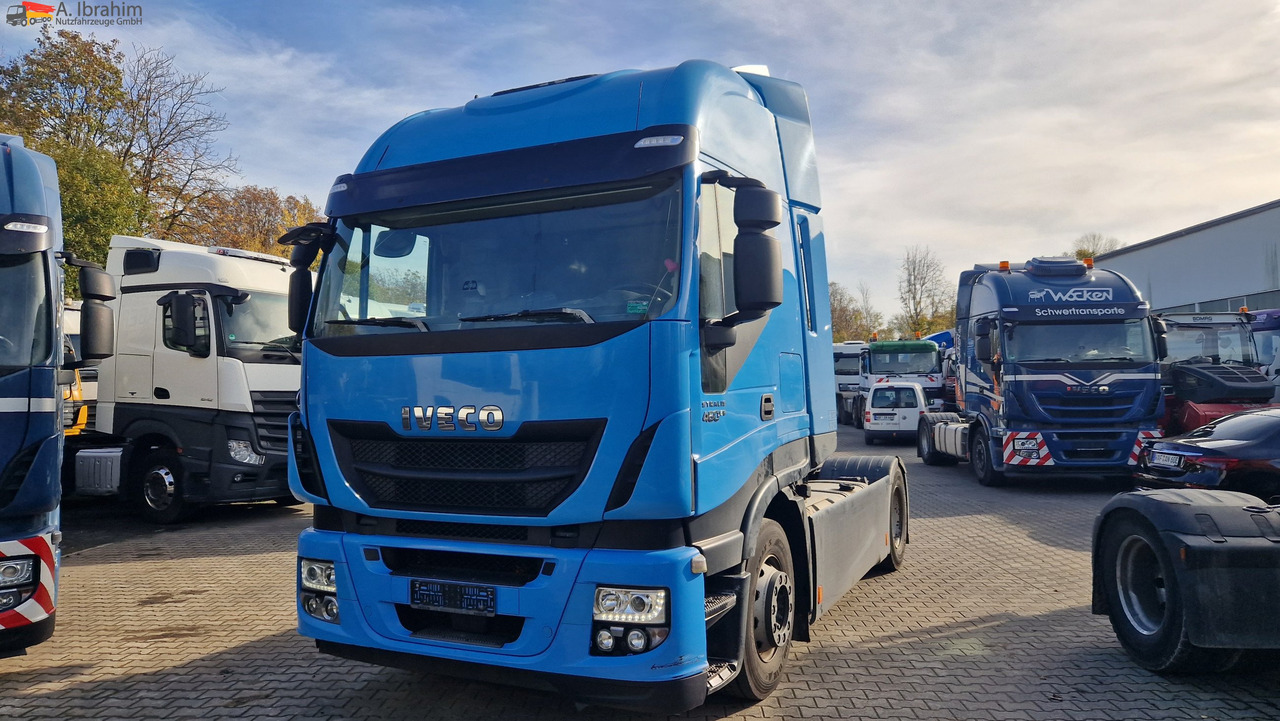 Iveco Stralis 460 Vollspoiler 3x vorhanden - 牵引车:图1 Iveco Stralis 460 Vollspoiler 3x vorhanden - 牵引车:图1