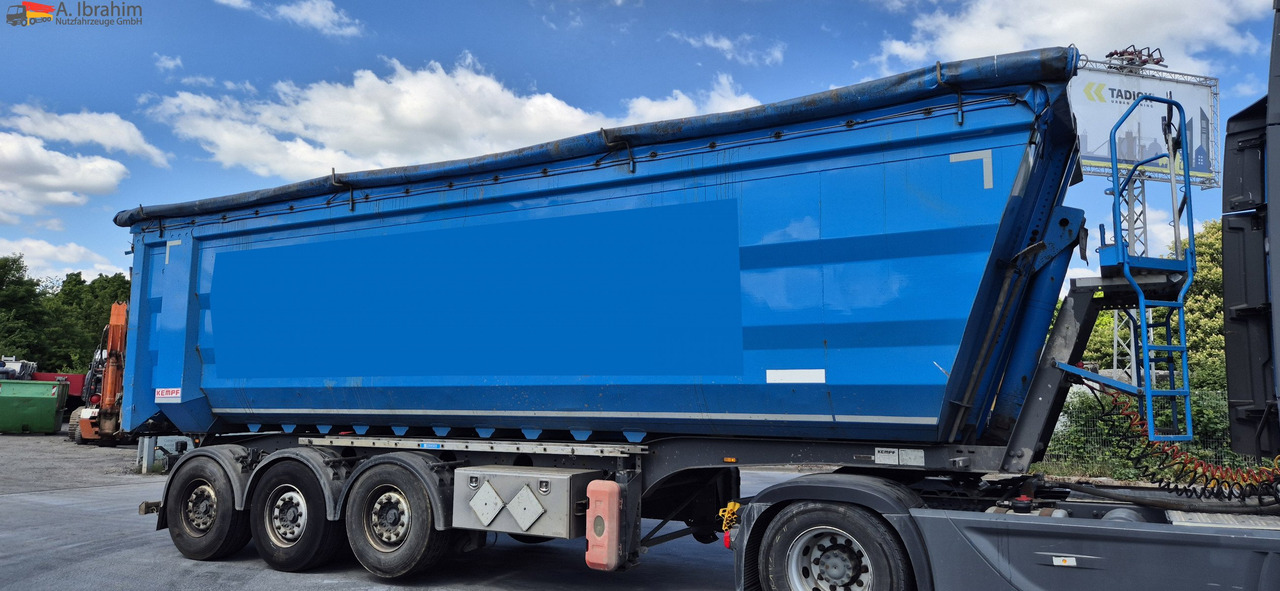 Kempf SKM 35/3 Leichter Schaden am Heck voll fahrbereit. - 翻斗半拖车:图2 Kempf SKM 35/3 Leichter Schaden am Heck voll fahrbereit. - 翻斗半拖车:图2