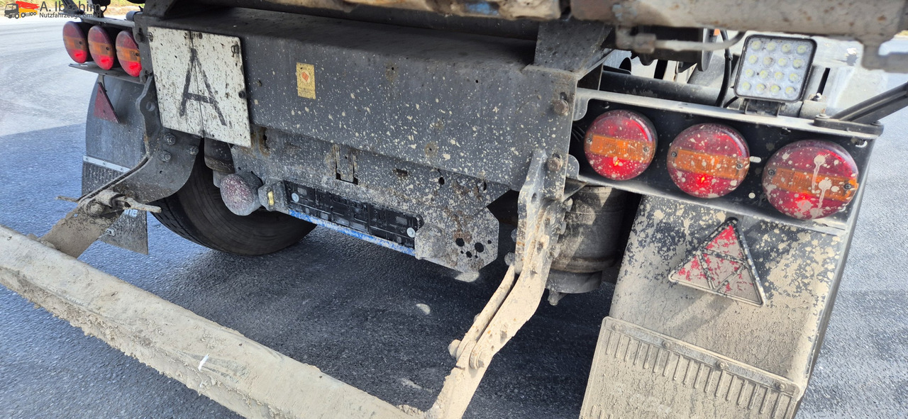 Kempf SKM 35/3 Leichter Schaden am Heck voll fahrbereit. - 翻斗半拖车:图5 Kempf SKM 35/3 Leichter Schaden am Heck voll fahrbereit. - 翻斗半拖车:图5