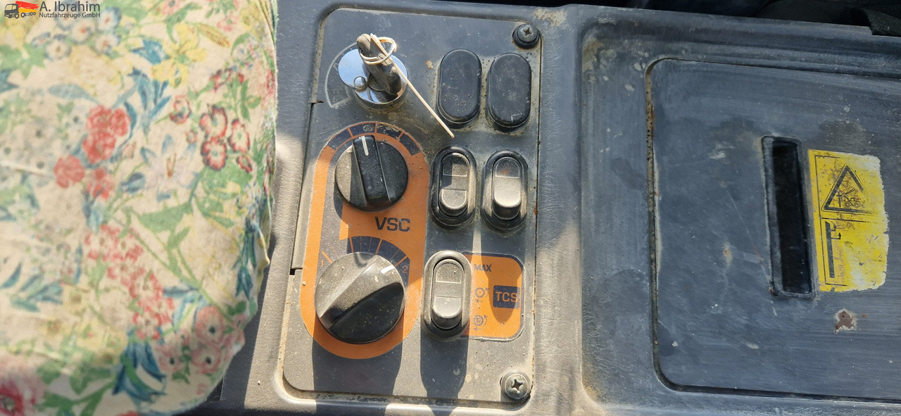 轮式装载机 Komatsu WA 200 technisch ok. technische Wartung beim Komatsu Service：图15
