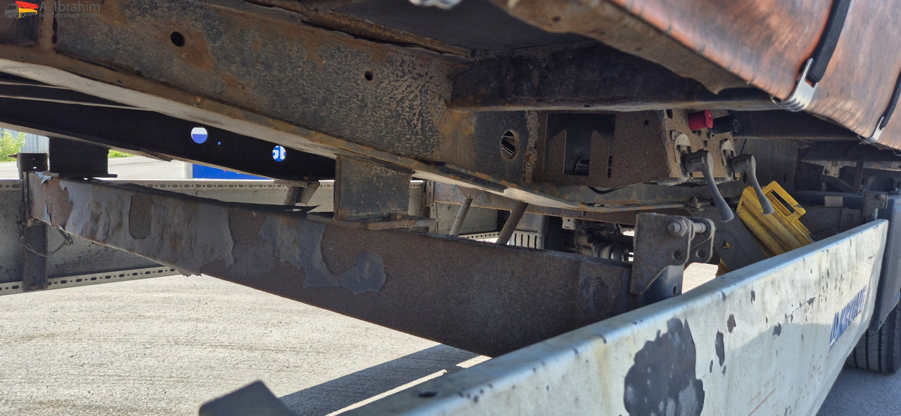 Krone AZP Schiebeplane, Edscha - 侧帘拖车:图4 Krone AZP Schiebeplane, Edscha - 侧帘拖车:图4