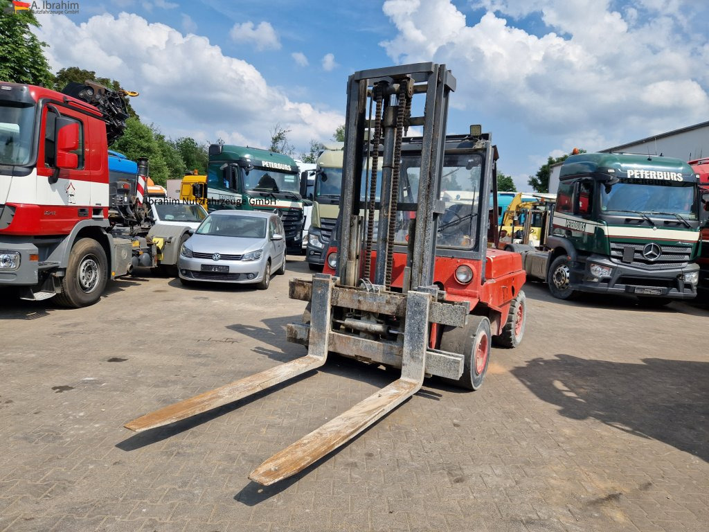 Linde H60 alt, aber läuft. 2x vorhanden, Tragfähigkeit 6000 kg - 柴油叉车:图5 Linde H60 alt, aber läuft. 2x vorhanden, Tragfähigkeit 6000 kg - 柴油叉车:图5