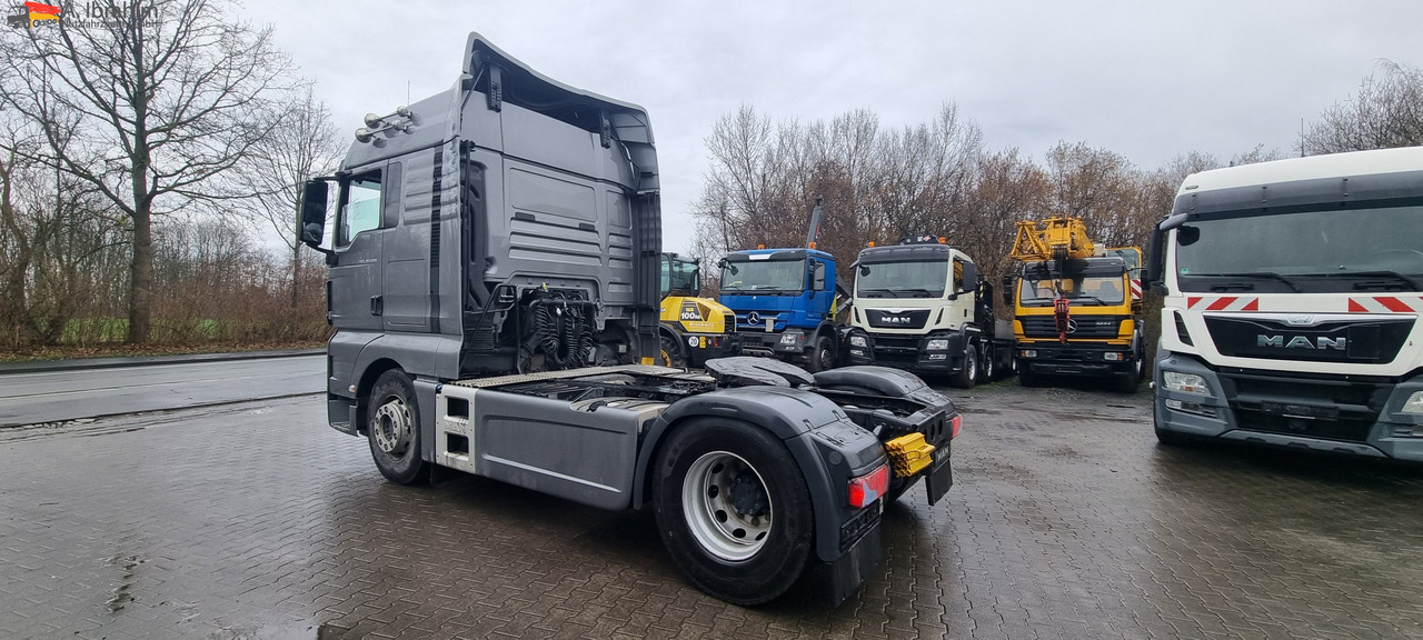 MAN 18.500 TGX Retarder, 2x Tank, Motorschaden !! - 牵引车:图4 MAN 18.500 TGX Retarder, 2x Tank, Motorschaden !! - 牵引车:图4