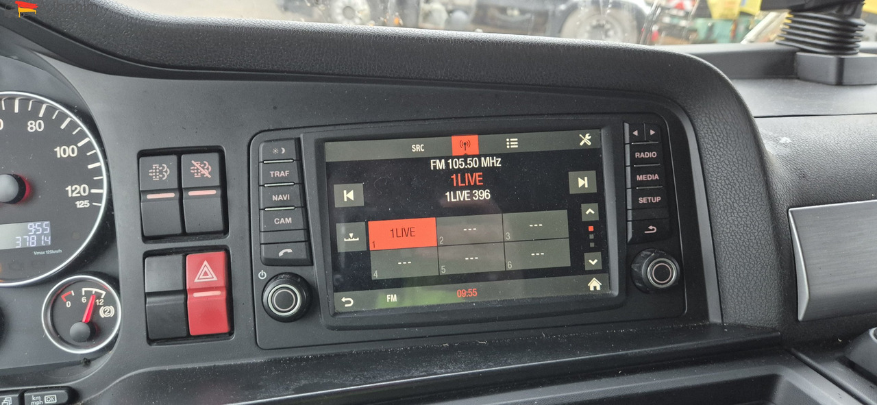 MAN TGX 18.460 Retarder, Klima, 1. Hand 04 2018 - 牵引车:图2 MAN TGX 18.460 Retarder, Klima, 1. Hand 04 2018 - 牵引车:图2