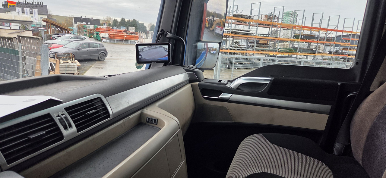 MAN TGX 26.460 6x2 | Lift-Lenkachse | Retarder | Klima | 2 x Vorhanden - 集装箱运输车/ 可拆卸车身的卡车:图2 MAN TGX 26.460 6x2 | Lift-Lenkachse | Retarder | Klima | 2 x Vorhanden - 集装箱运输车/ 可拆卸车身的卡车:图2