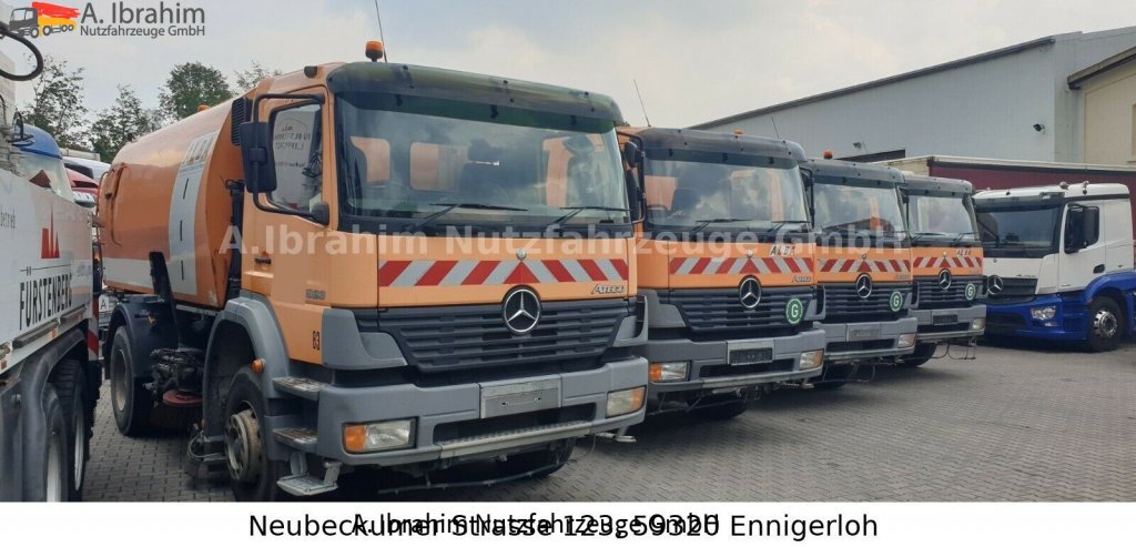 Mercedes-Benz 1823 DB 1823,Optifant 70, 3677 h Betriebsst., 2 Motors, 3 Pedals - 道路清扫机:图3 Mercedes-Benz 1823 DB 1823,Optifant 70, 3677 h Betriebsst., 2 Motors, 3 Pedals - 道路清扫机:图3
