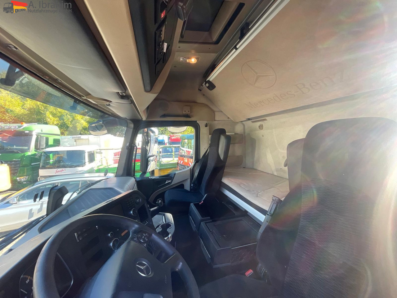 Mercedes-Benz 1842 LS Retarder Klima, Zustand gut, fehlerfrei deutsches Fahrzeug - 牵引车:图4 Mercedes-Benz 1842 LS Retarder Klima, Zustand gut, fehlerfrei deutsches Fahrzeug - 牵引车:图4