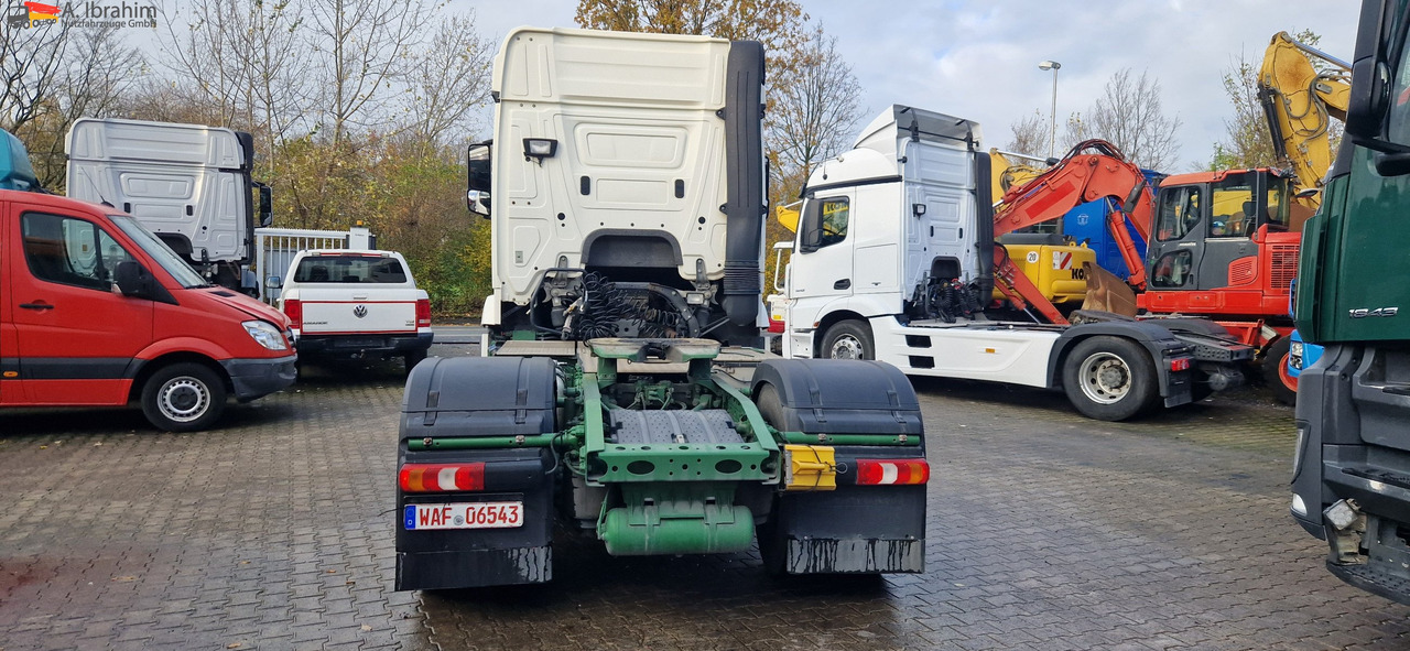 牵引车 Mercedes-Benz 1843 DB 1843 mit PTU für Kompressor：图11