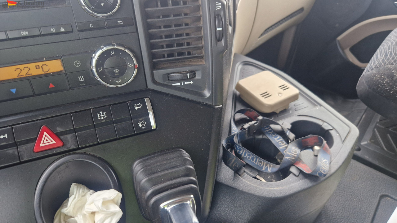 Mercedes-Benz 1843 Kipphydraulik, Standklima - 牵引车:图3 Mercedes-Benz 1843 Kipphydraulik, Standklima - 牵引车:图3