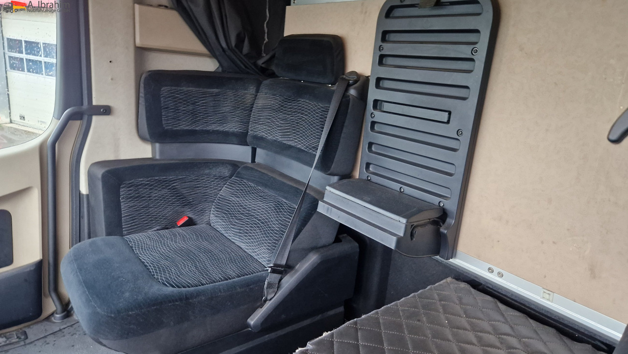 Mercedes-Benz 1843 Topzustand einsatzbereit, Motor nur 150 tkm - 牵引车:图2 Mercedes-Benz 1843 Topzustand einsatzbereit, Motor nur 150 tkm - 牵引车:图2