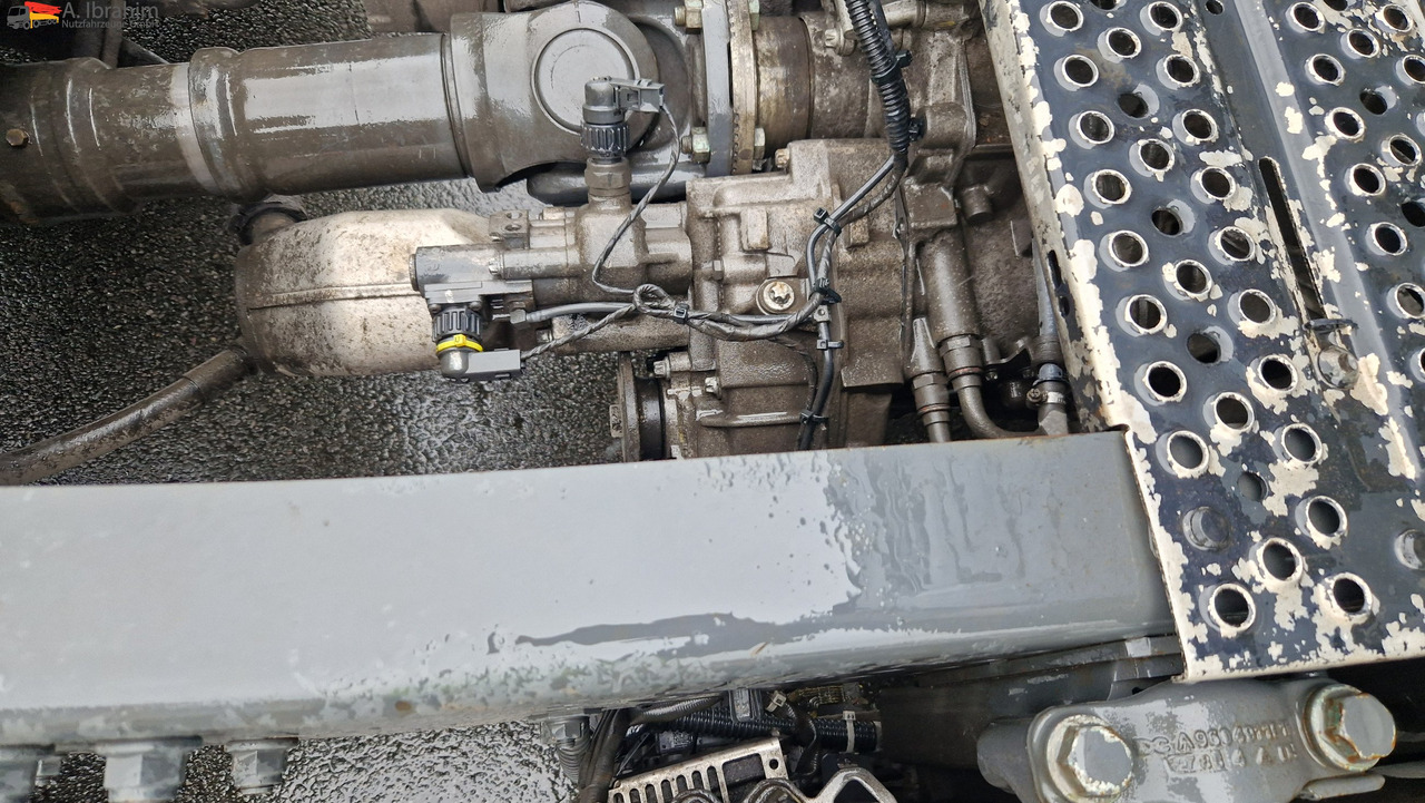 Mercedes-Benz 1843 Topzustand einsatzbereit, Motor nur 150 tkm - 牵引车:图4 Mercedes-Benz 1843 Topzustand einsatzbereit, Motor nur 150 tkm - 牵引车:图4