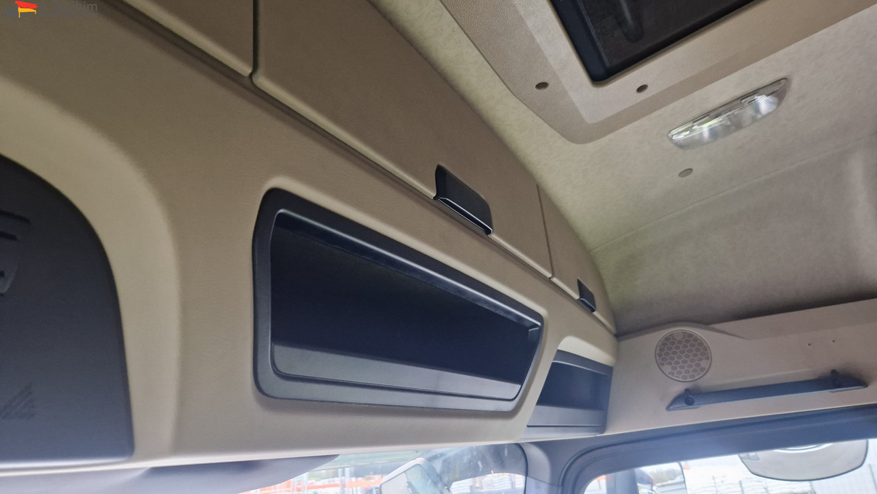 牵引车 Mercedes-Benz 1845 Kipphydraulik:图6 牵引车 Mercedes-Benz 1845 Kipphydraulik:图6