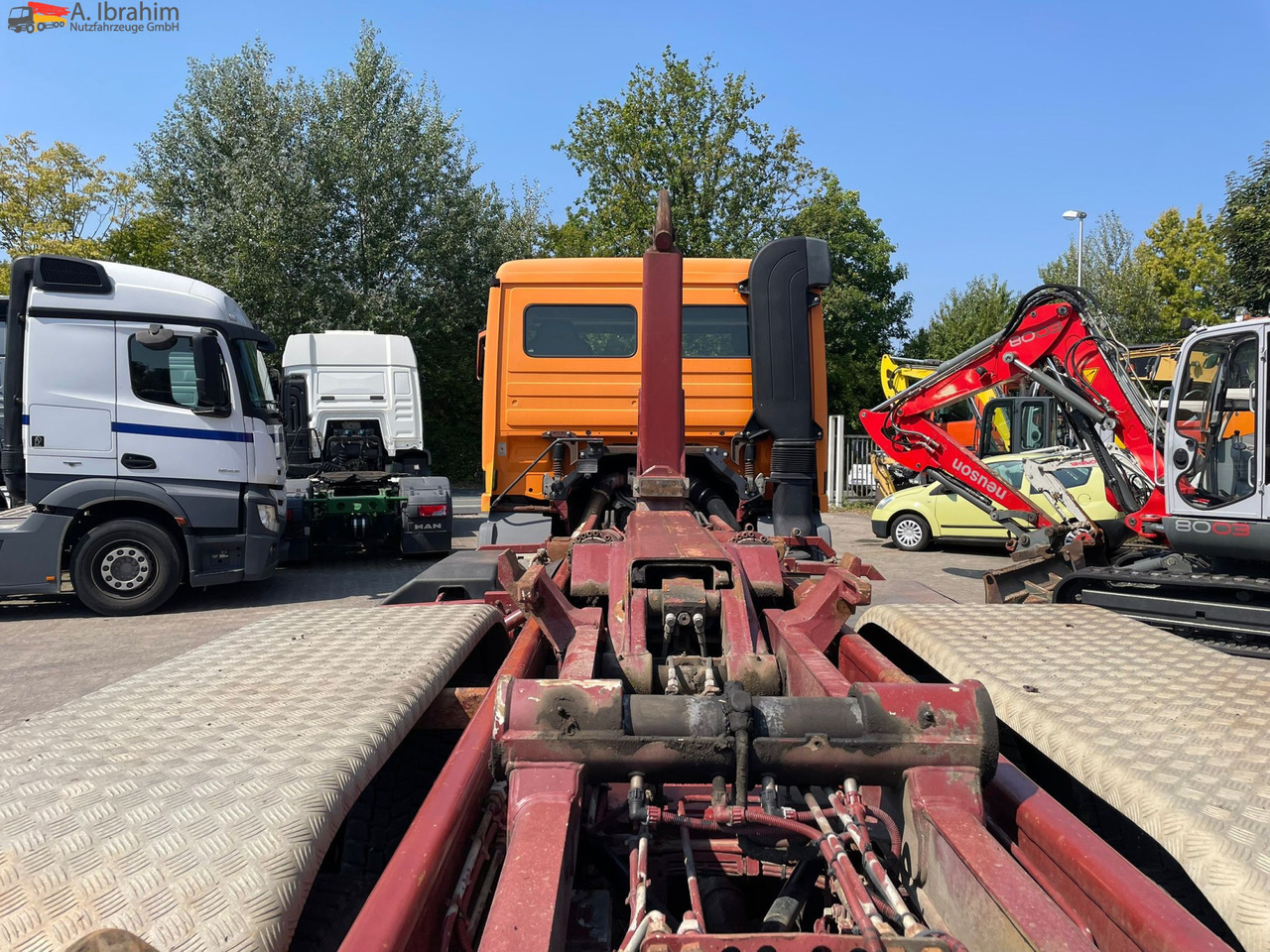 吊钩升降车 Mercedes-Benz 2643 6x4 | Blatt Luft | Meiller Haken, mp1：图6