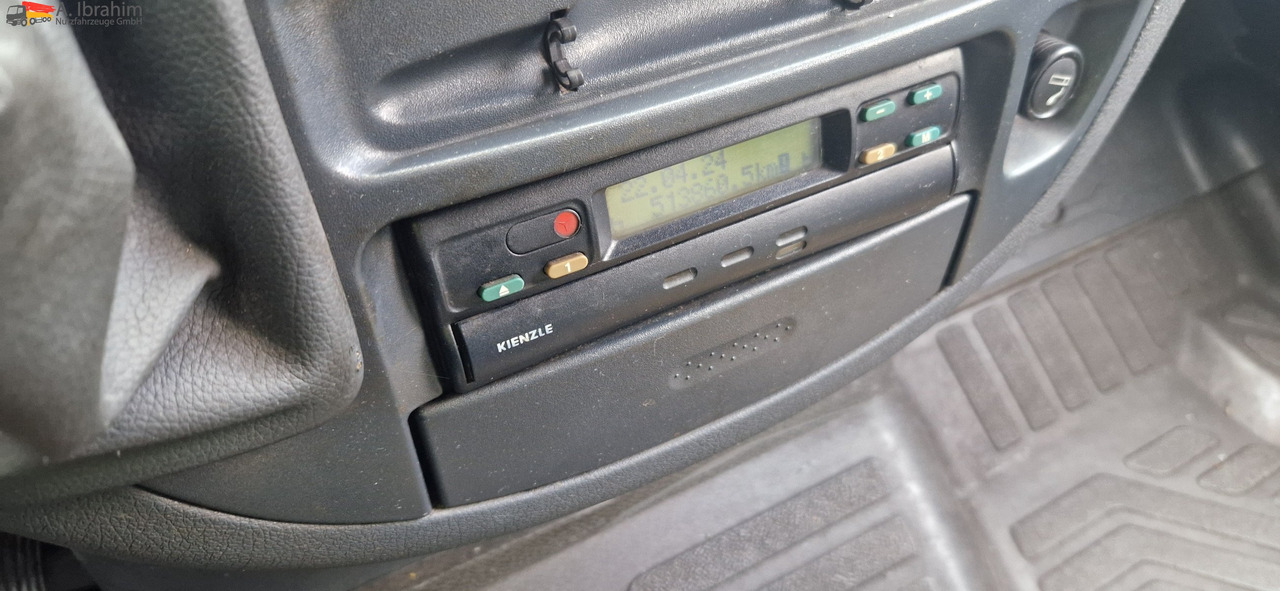 Mercedes-Benz 413 CDI Tiefkühlfächer, autom. Verkaufsklappe Basis ist ok - 冷藏货车:图2 Mercedes-Benz 413 CDI Tiefkühlfächer, autom. Verkaufsklappe Basis ist ok - 冷藏货车:图2