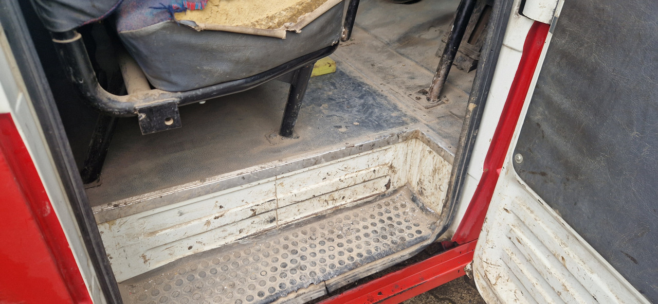 Mercedes-Benz 615D Doka Pritsche, Zustand gut - 平板货车, 康比货车:图3 Mercedes-Benz 615D Doka Pritsche, Zustand gut - 平板货车, 康比货车:图3