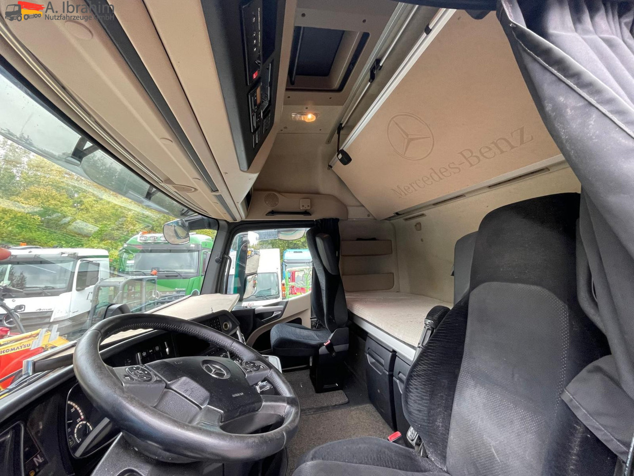 Mercedes-Benz Actros 1845 Kipphydraulik | Megaspace | Retarder | Kühlschrank | Klima - 牵引车:图4 Mercedes-Benz Actros 1845 Kipphydraulik | Megaspace | Retarder | Kühlschrank | Klima - 牵引车:图4