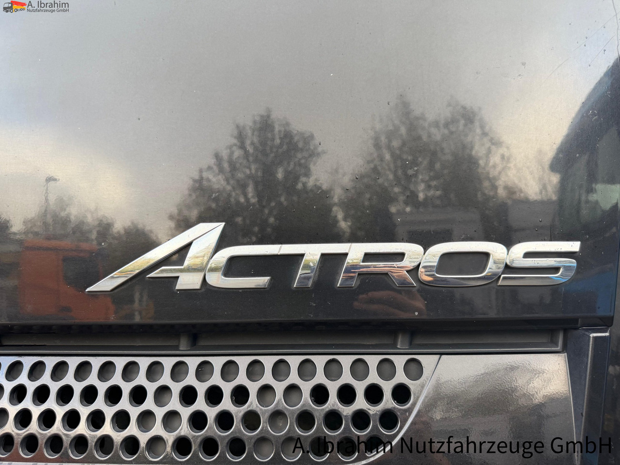 Mercedes-Benz Actros 1848 BigSpace | Retarder | Spoiler | Schubbodenhydraulik | 4x2 - 牵引车:图5 Mercedes-Benz Actros 1848 BigSpace | Retarder | Spoiler | Schubbodenhydraulik | 4x2 - 牵引车:图5