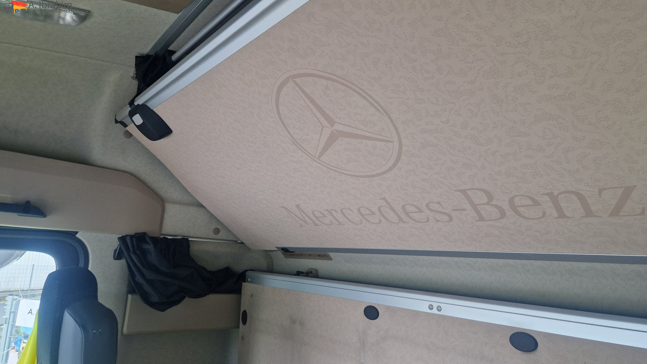 Mercedes-Benz DB 1843 Retarder Kipphydraulik Actros, sehr sauber, Alufelgen - 牵引车:图4 Mercedes-Benz DB 1843 Retarder Kipphydraulik Actros, sehr sauber, Alufelgen - 牵引车:图4