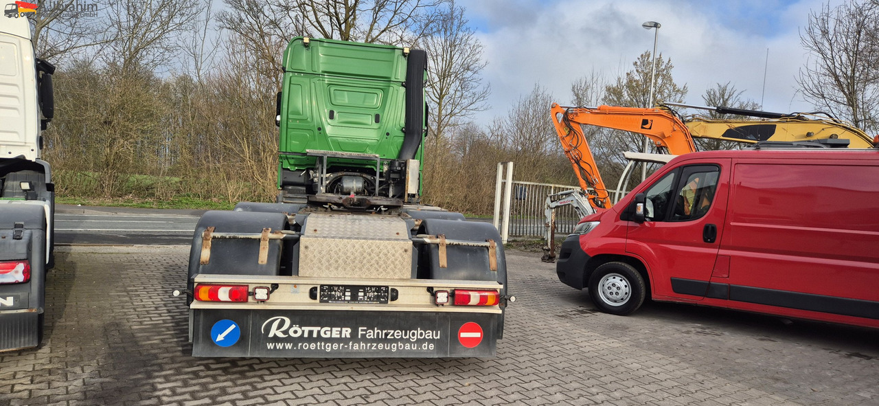 牵引车 Mercedes-Benz DB 2853 4x4x2H Retarder：图11