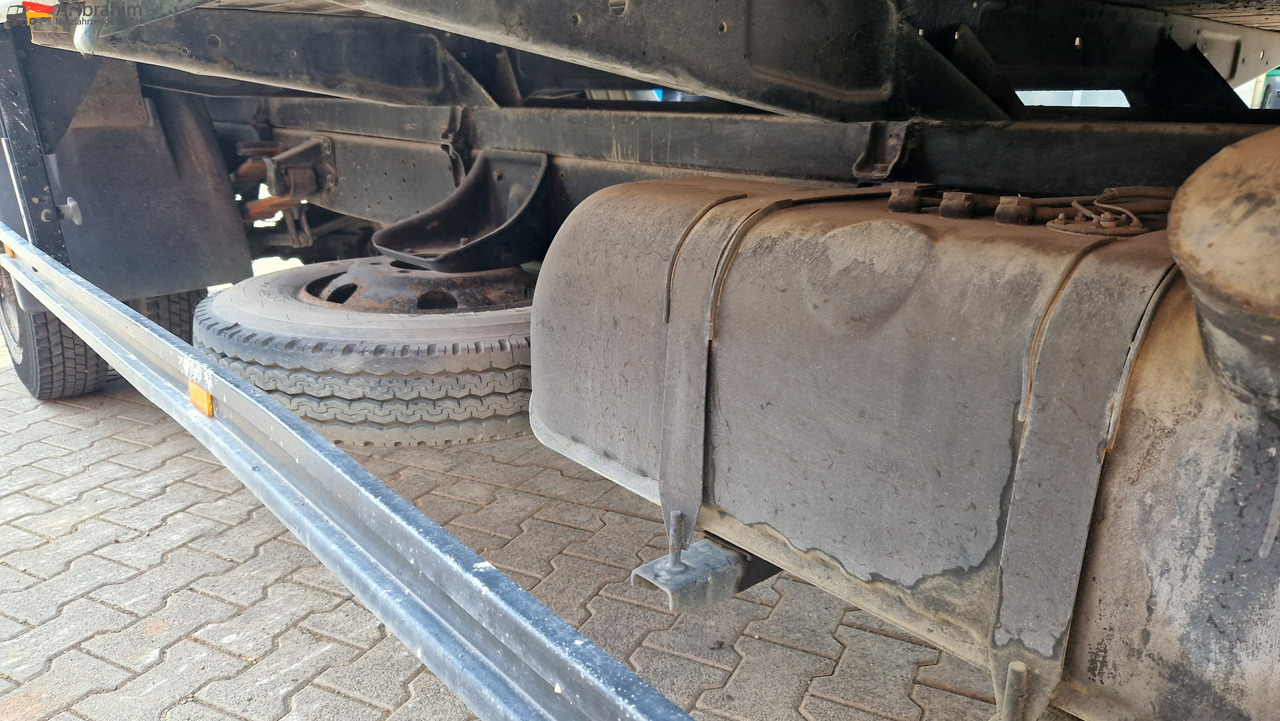 Mercedes-Benz DB 813 Pritsche Kran H- Kennzeichen,Oldtimer ein Stück Geschichte - 平板货车:图4 Mercedes-Benz DB 813 Pritsche Kran H- Kennzeichen,Oldtimer ein Stück Geschichte - 平板货车:图4