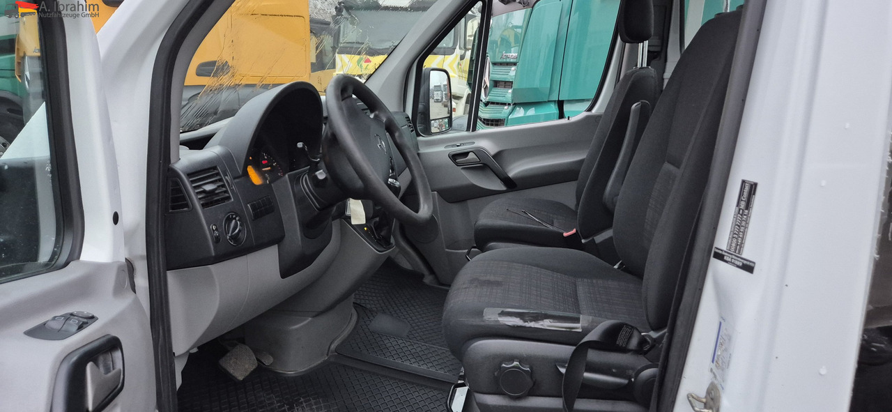 Mercedes-Benz Sprinter DB 319 CDI Automatik, Tempomat, ATM bei 290 tkm - 拖吊车:图2 Mercedes-Benz Sprinter DB 319 CDI Automatik, Tempomat, ATM bei 290 tkm - 拖吊车:图2