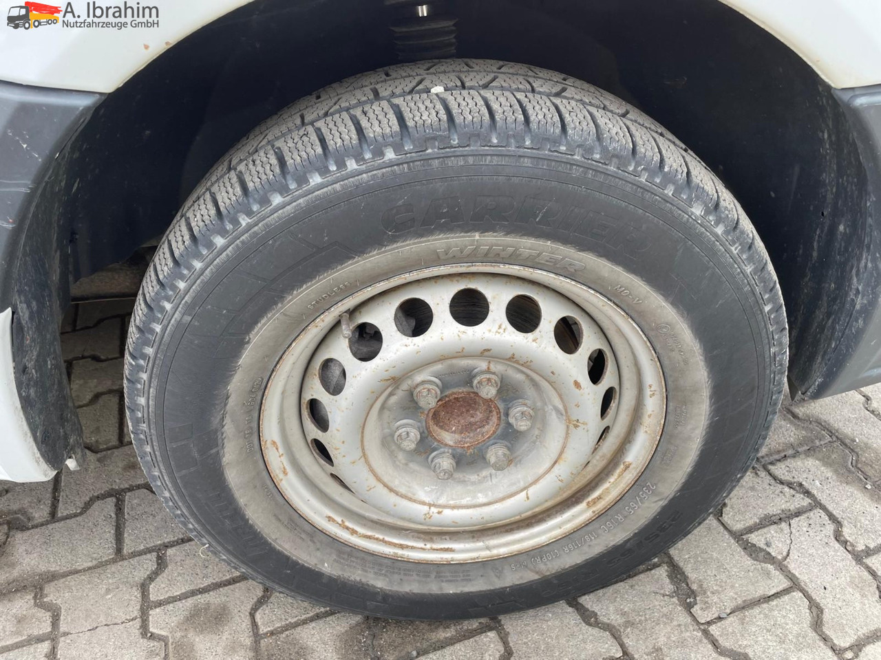 Mercedes-Benz Sprinter DB 319 CDI Geschlossen Kasten | 15 m³ | V6 | 4.5 m Radstand - 无侧窗厢式货车:图4 Mercedes-Benz Sprinter DB 319 CDI Geschlossen Kasten | 15 m³ | V6 | 4.5 m Radstand - 无侧窗厢式货车:图4
