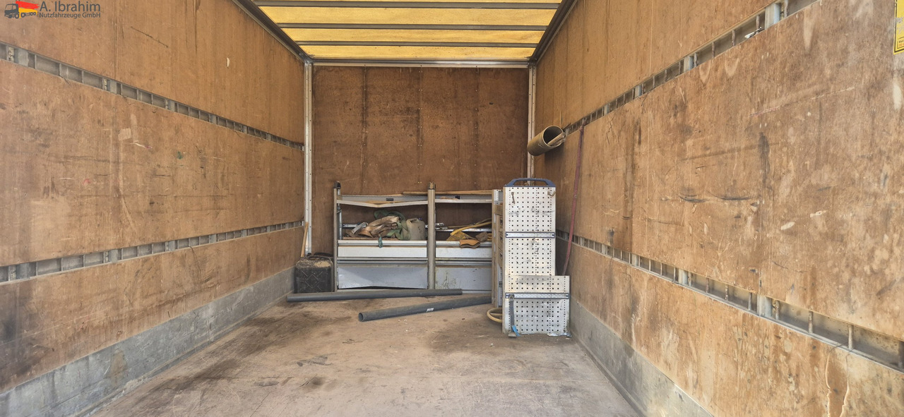 Renault Midlum 180 DCI Werkstattkoffer mit Treppe - 厢式货车:图5 Renault Midlum 180 DCI Werkstattkoffer mit Treppe - 厢式货车:图5