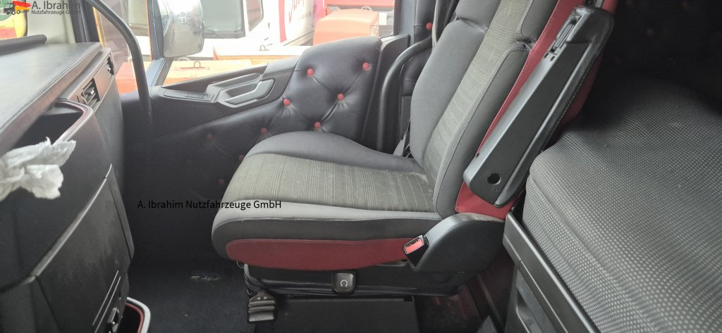 Volvo FH 460 Vollspoiler, Topzustand - 牵引车:图2 Volvo FH 460 Vollspoiler, Topzustand - 牵引车:图2