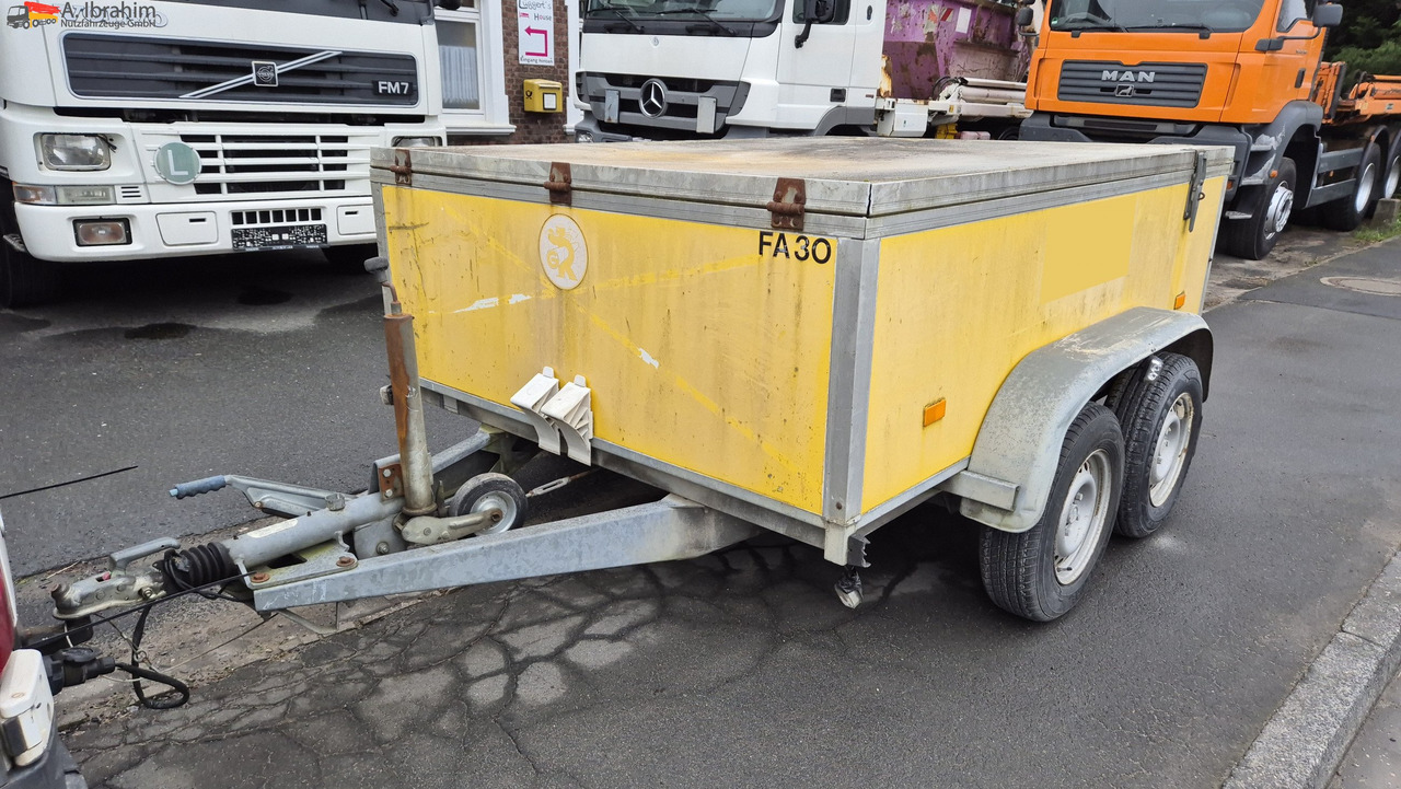 Wagenbouw Hapert K2700 Deichsel verstellbar - 封闭厢式拖车:图1 Wagenbouw Hapert K2700 Deichsel verstellbar - 封闭厢式拖车:图1