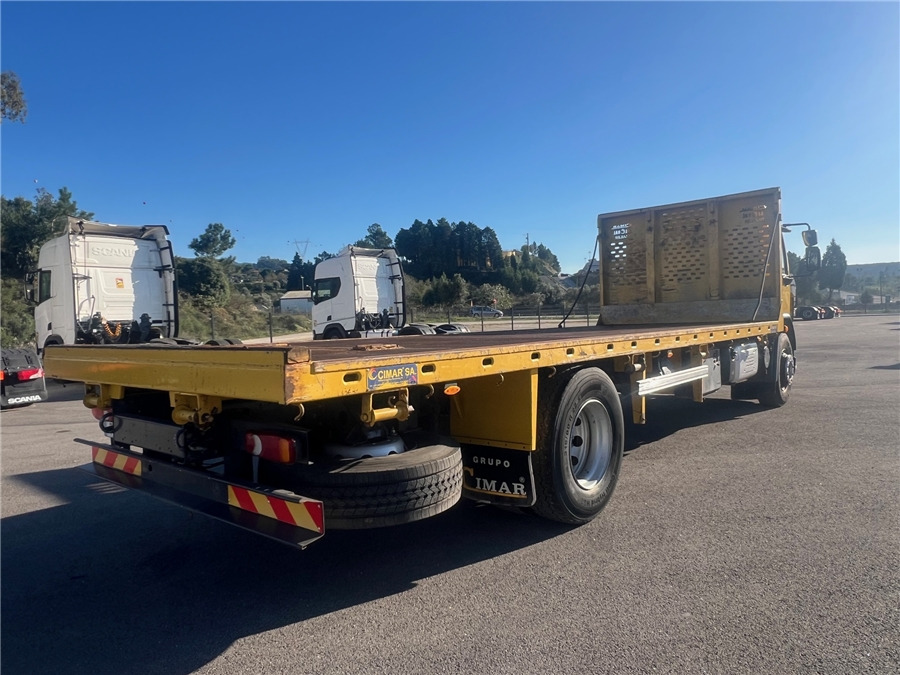 DAF LF 310 - 栏板式/ 平板卡车:图4 DAF LF 310 - 栏板式/ 平板卡车:图4