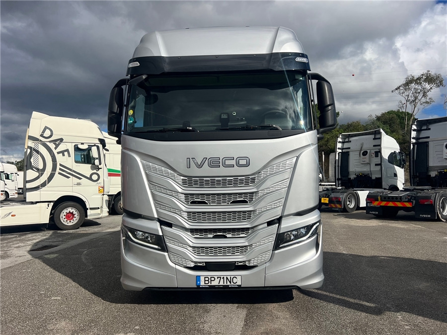 Iveco S-WAY 500 - 牵引车:图2 Iveco S-WAY 500 - 牵引车:图2