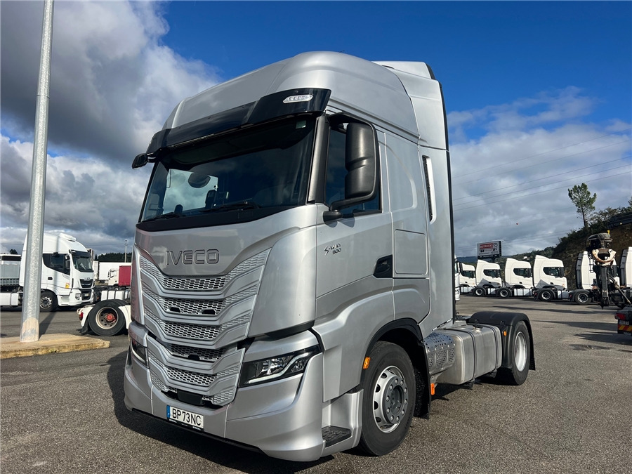 Iveco S-WAY 500 - 牵引车:图1 Iveco S-WAY 500 - 牵引车:图1