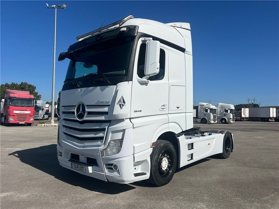 MERCEDES-BENZ ACTROS 1845 LS - 牵引车:图1 MERCEDES-BENZ ACTROS 1845 LS - 牵引车:图1