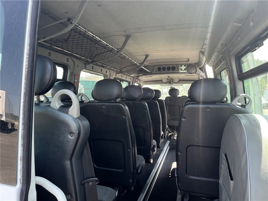 小型巴士, 小型客车 Renault MASTER / 16lugares:图9 小型巴士, 小型客车 Renault MASTER / 16lugares:图9