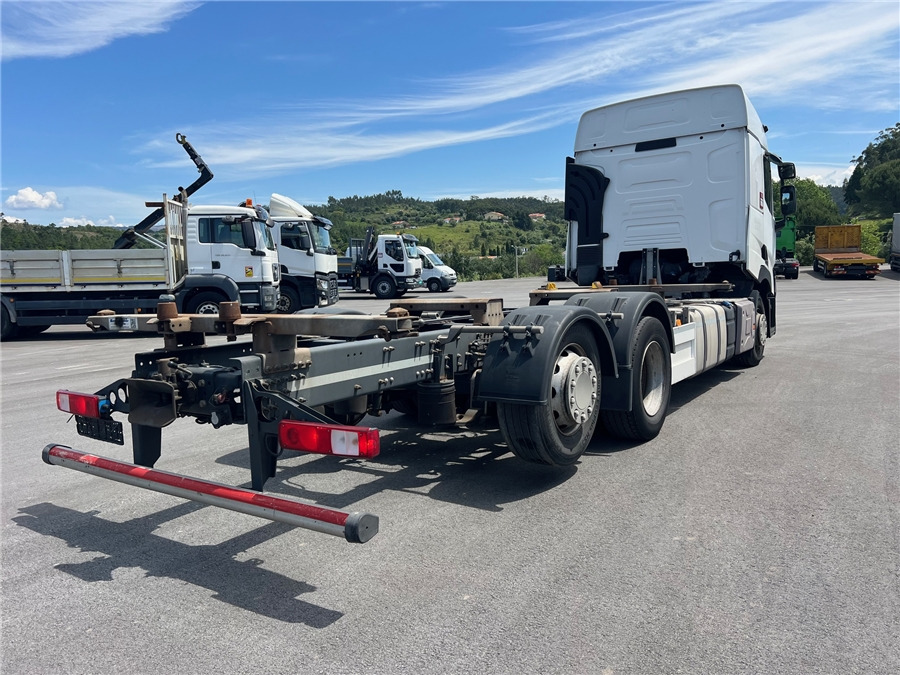 Renault T430 - 栏板式/ 平板卡车:图4 Renault T430 - 栏板式/ 平板卡车:图4