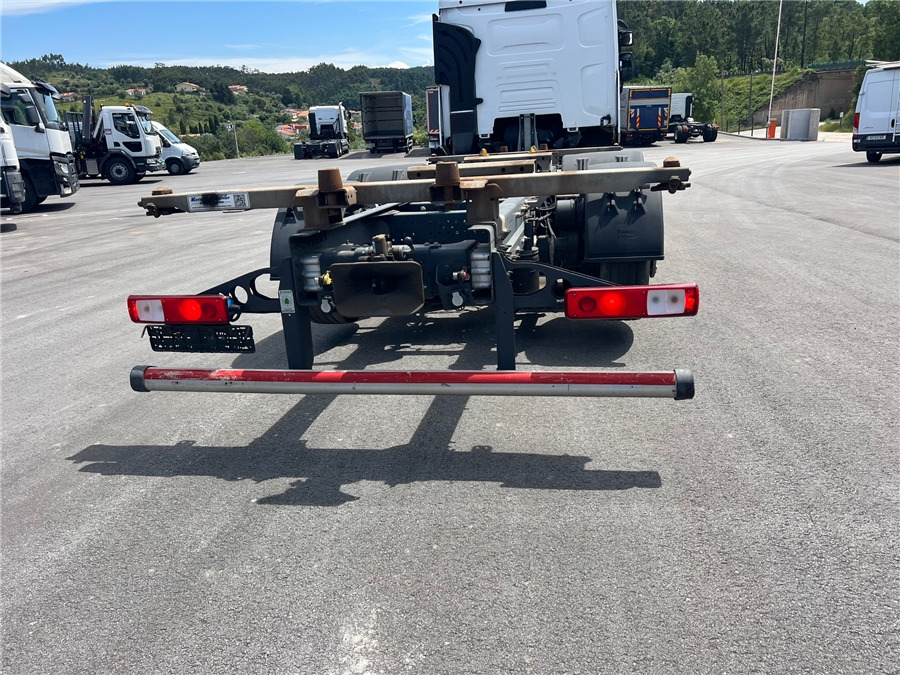 Renault T430 - 栏板式/ 平板卡车:图5 Renault T430 - 栏板式/ 平板卡车:图5