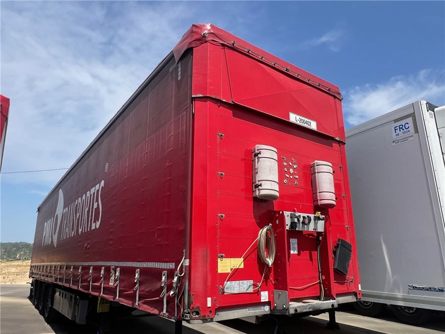 SCHMITZ CARGOBULL SCB-S3T TETO ELEVAR - 侧帘半拖车:图1 SCHMITZ CARGOBULL SCB-S3T TETO ELEVAR - 侧帘半拖车:图1