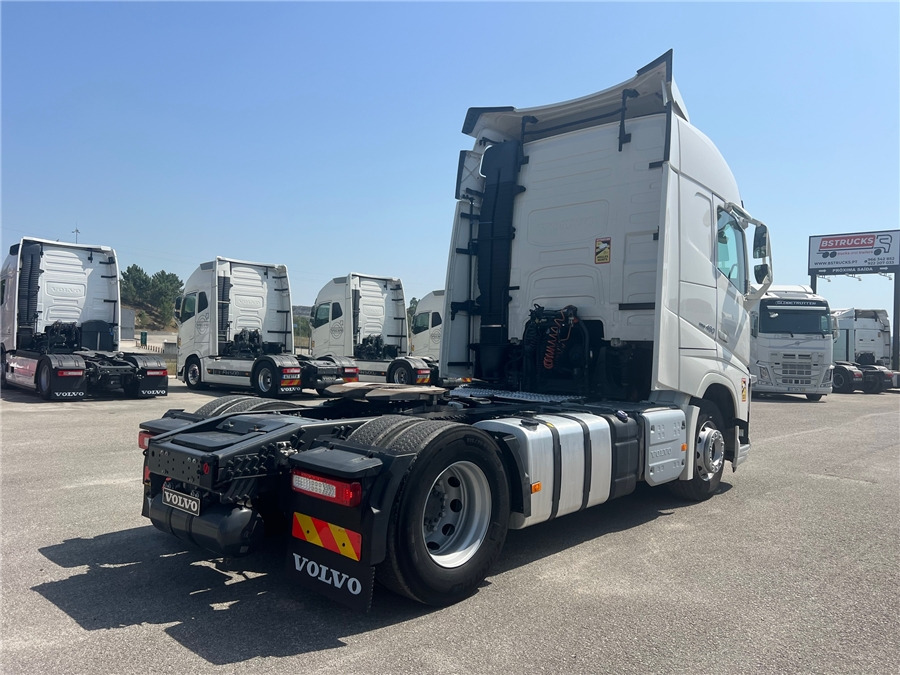 Volvo FH 460 RETARDER/AIRPARKOLL - 牵引车:图4 Volvo FH 460 RETARDER/AIRPARKOLL - 牵引车:图4