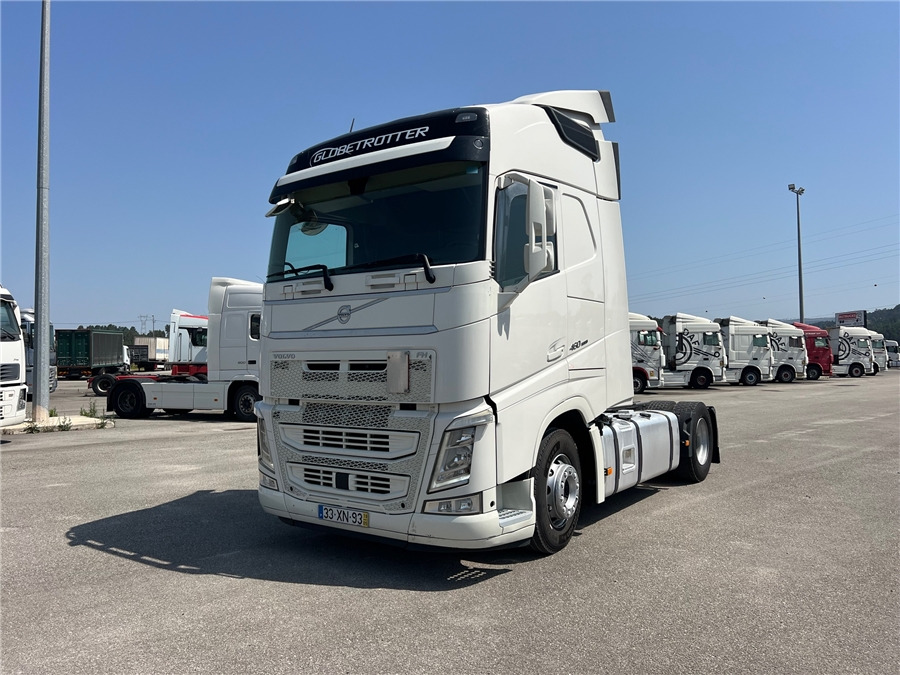 Volvo FH 460 /RETARDER - 牵引车:图1 Volvo FH 460 /RETARDER - 牵引车:图1